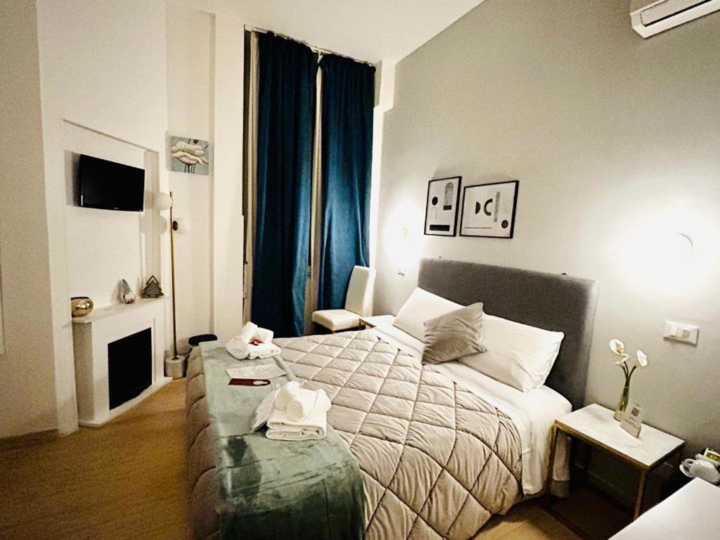 Ad Cavour Luxury Rooms - By Ad Roma Quarto foto